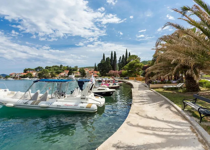 Florence - Mediterranean Gardenpool * Zaton (Dubrovnik-Neretva)