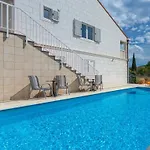 Florence - Mediterranean Gardenpool Villa *